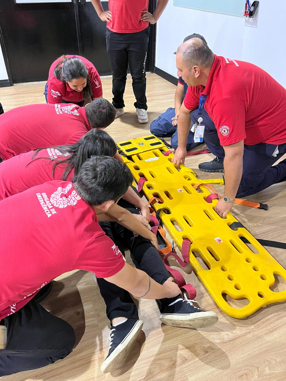 Momento Stop The Bleed — controle de hemorragia
